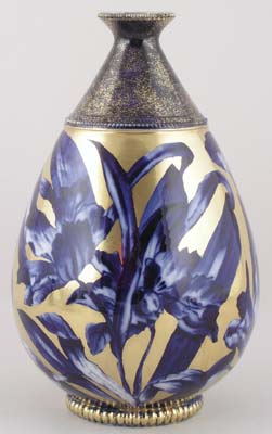 Vase c1900